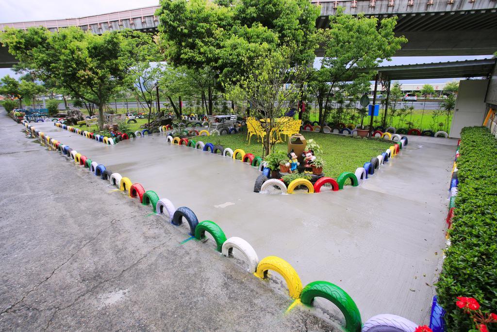 Sweetheart Homestay Luodong Exterior photo